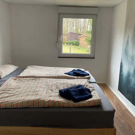 Vakantiehuis Familienparadies Leinemuehle - Bungalow Mit Spielplatz